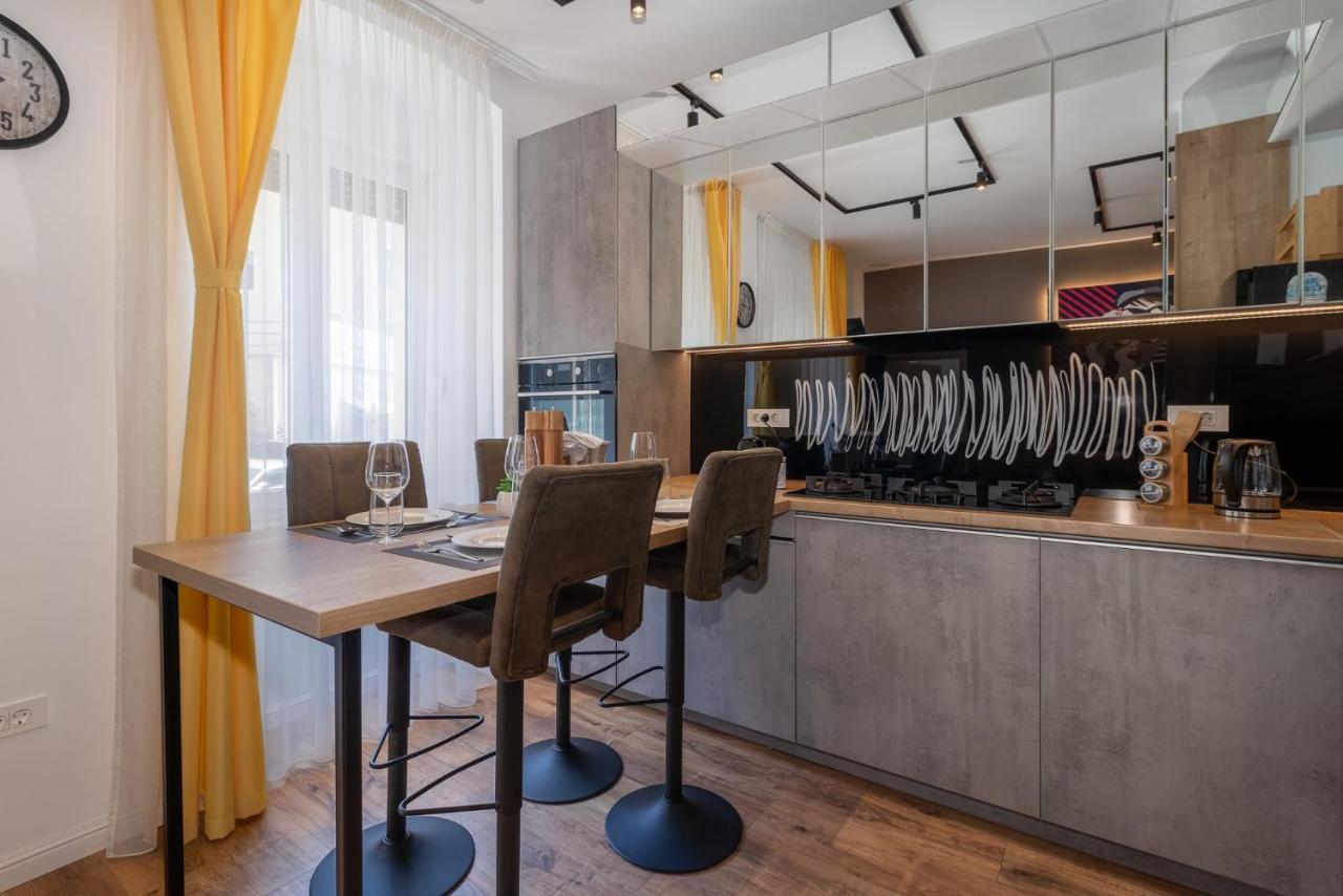 Apartments Barbis Рієка Екстер'єр фото